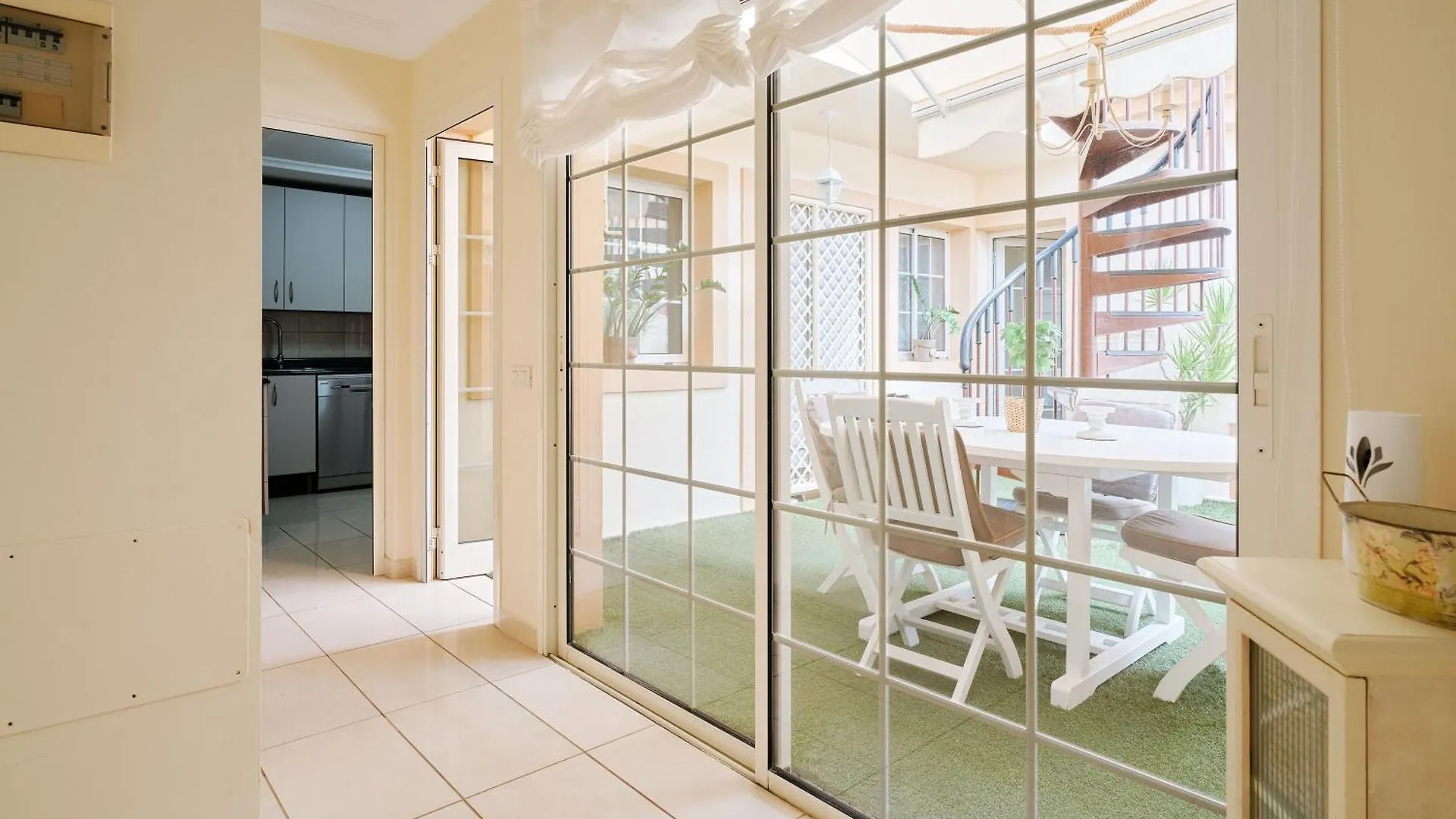 Terrazas Del Duque Beach Apartment Адехе 0*,