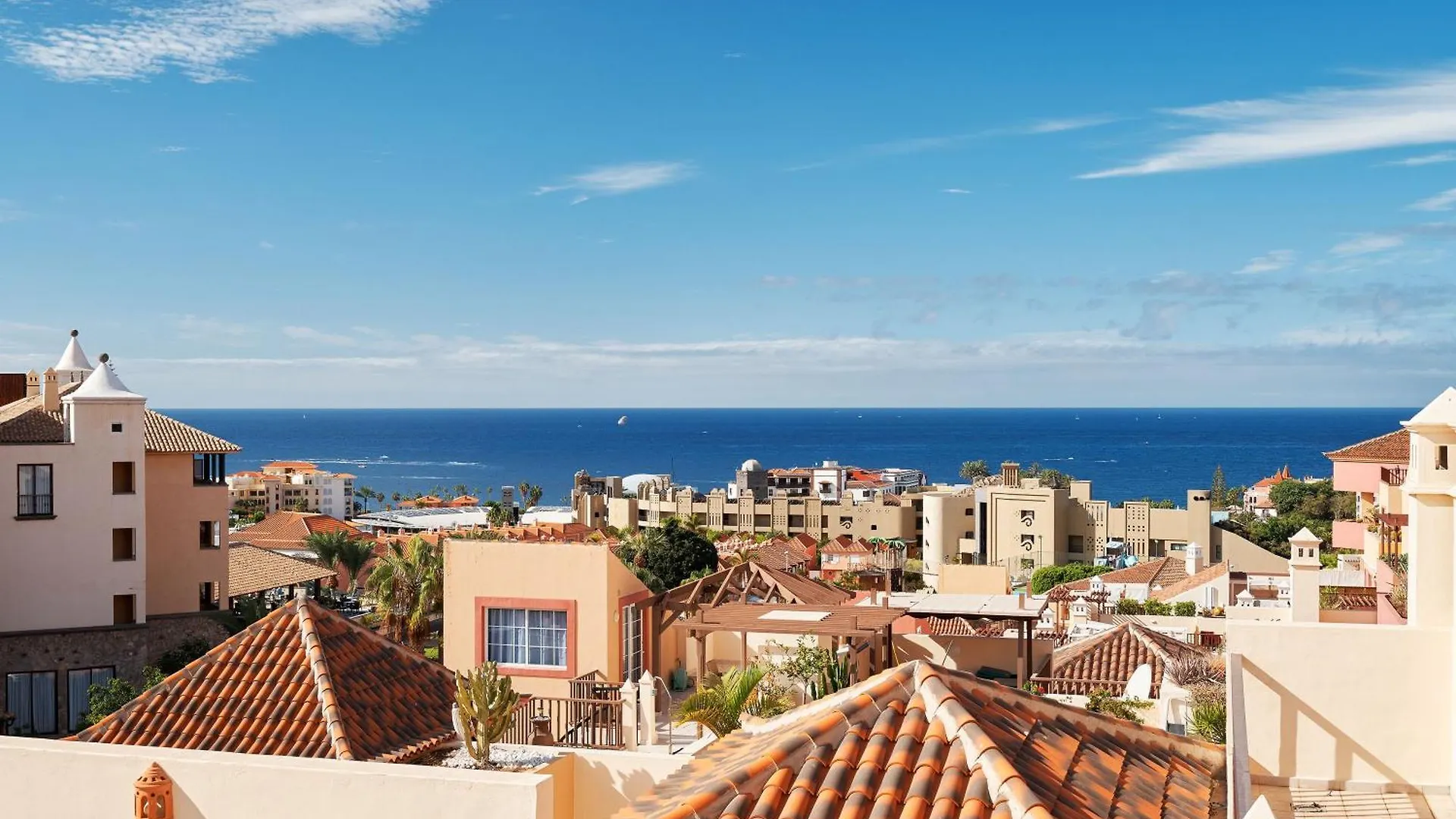 Terrazas Del Duque Beach Apartment Адехе Испания