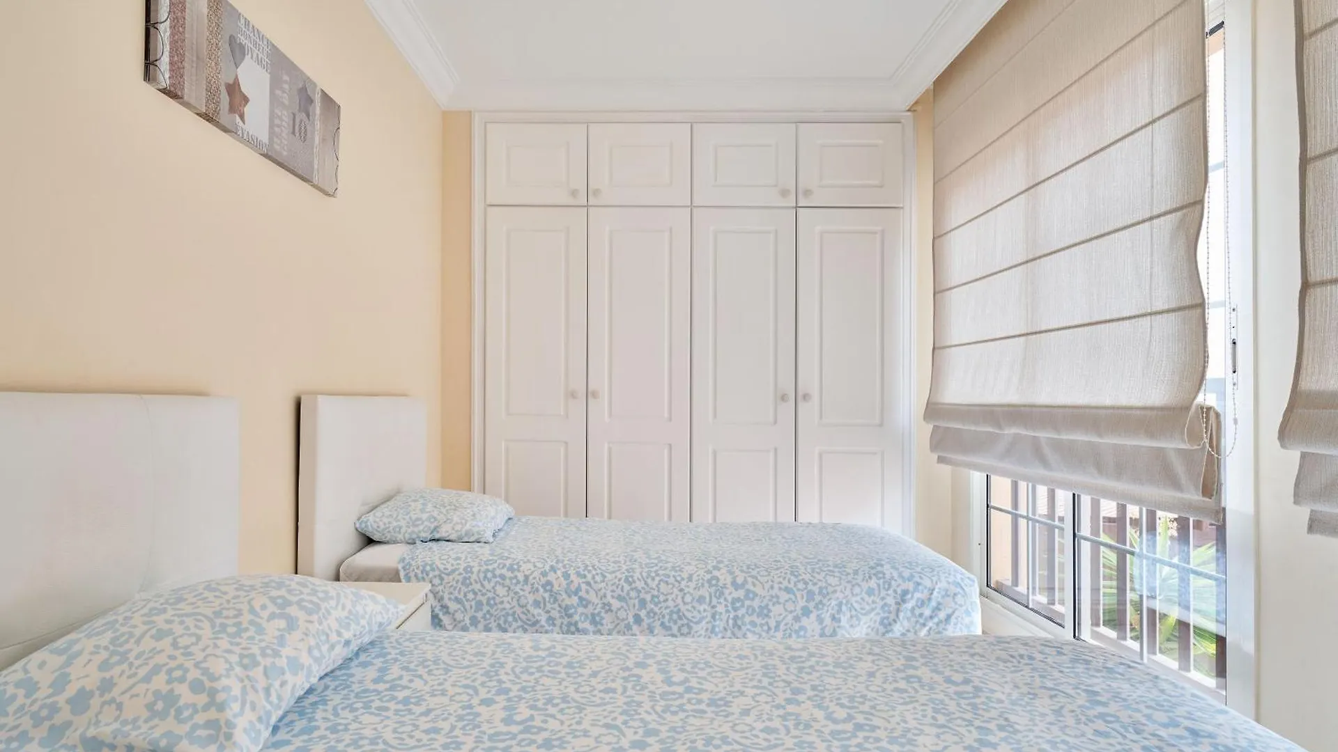 Terrazas Del Duque Beach Apartment Адехе 0*,  Испания
